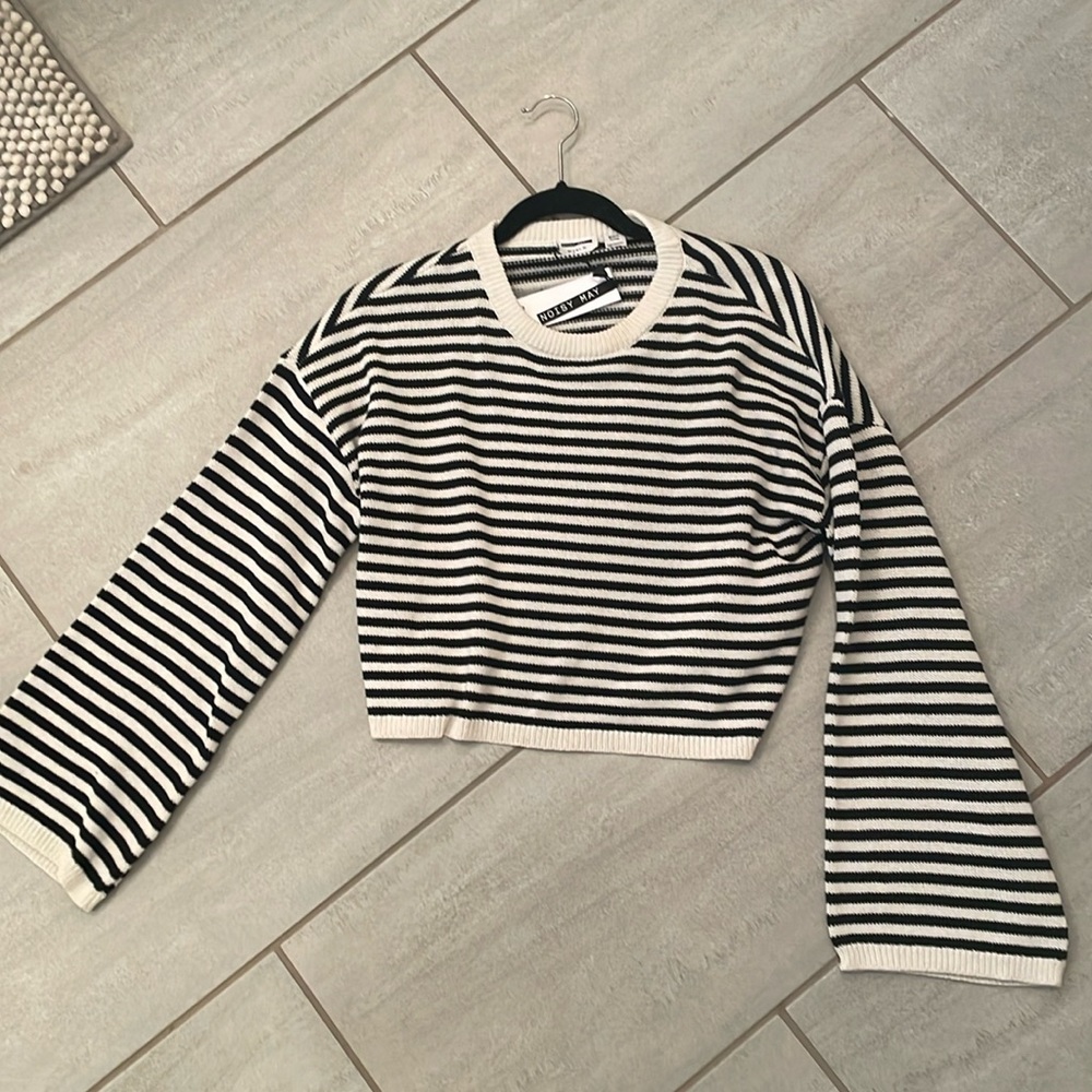 Brand New Noisy May Sweater